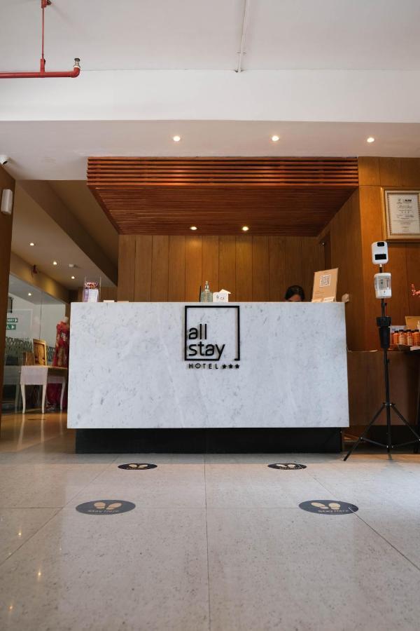 Allstay Hotel Semarang Simpang Lima Bagian luar foto