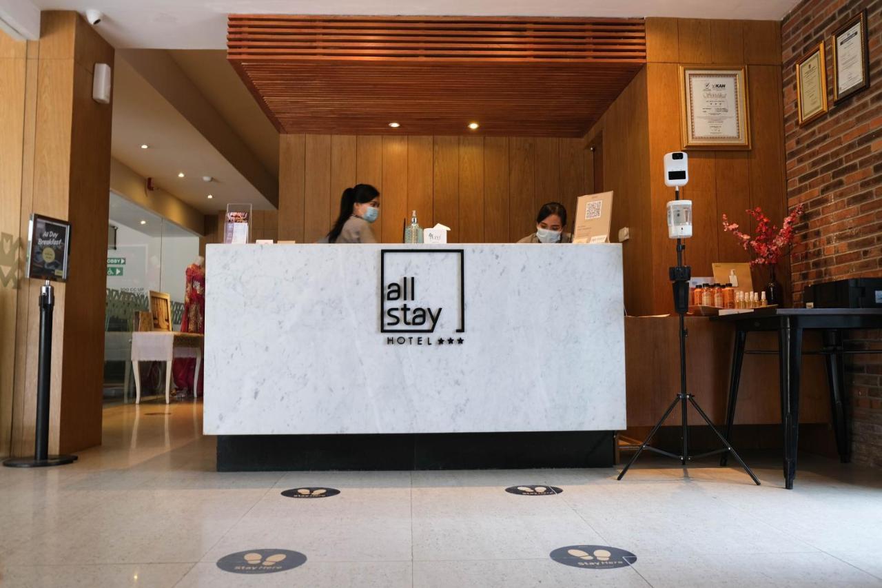 Allstay Hotel Semarang Simpang Lima Bagian luar foto