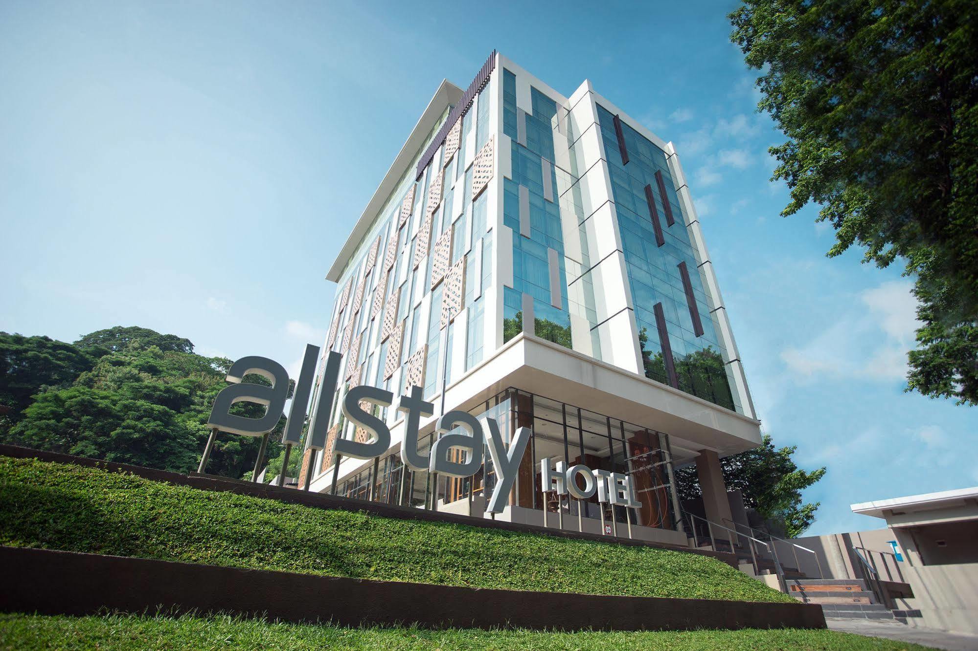 Allstay Hotel Semarang Simpang Lima Bagian luar foto